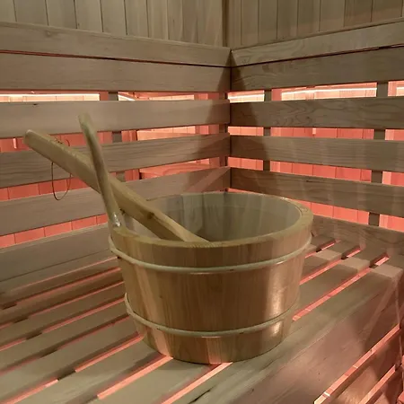 Apartment Grosszuegige Und Romantische Wellnessoase Mit Privater Sauna In Ruhiger Lage Karlsbad